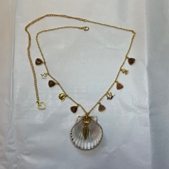 “Birth of Venus" Aphrodite Goddess Greek Roman Mythology Handmade Gold Necklace - Picture 12 of 16